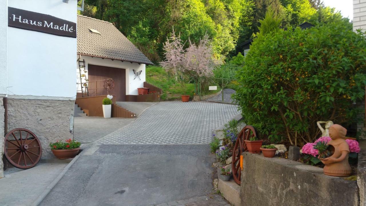 Haus Madle Apartment Cochem Exterior foto