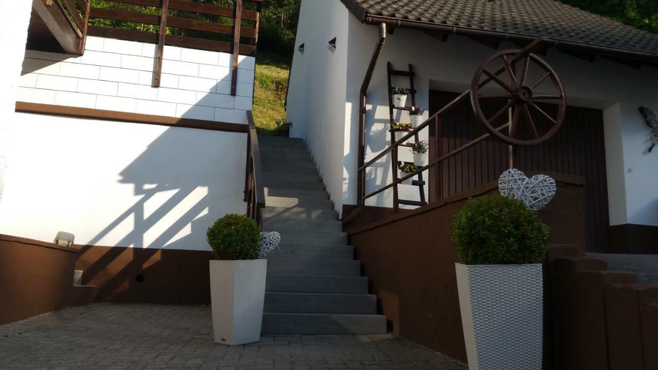 Haus Madle Apartment Cochem Exterior foto